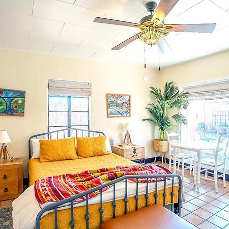 Historic Guesthouse 2 Blocks From The Uofa, Low Summer Rates! Tucson Exterior photo